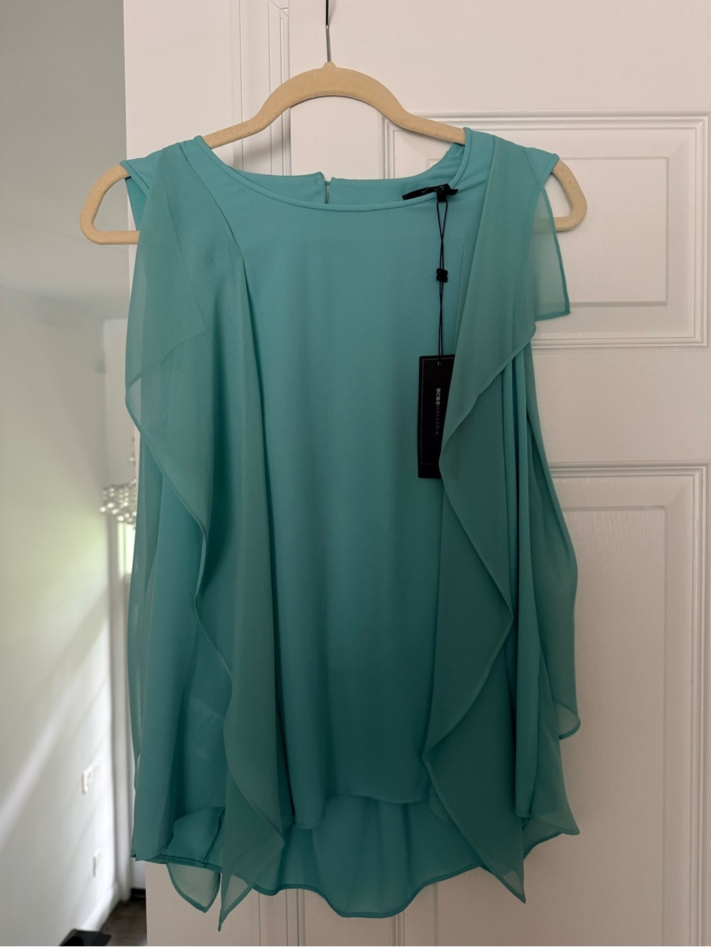 BCBGMaxAzria Teal Ruffled Sleeveless Blouse